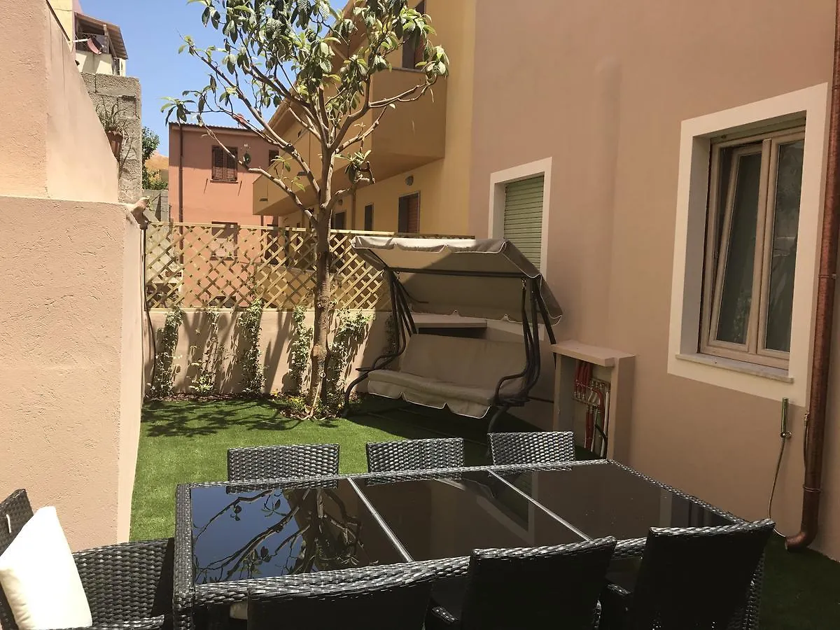 Il Borgo Bed & Breakfast Castelsardo 0*,